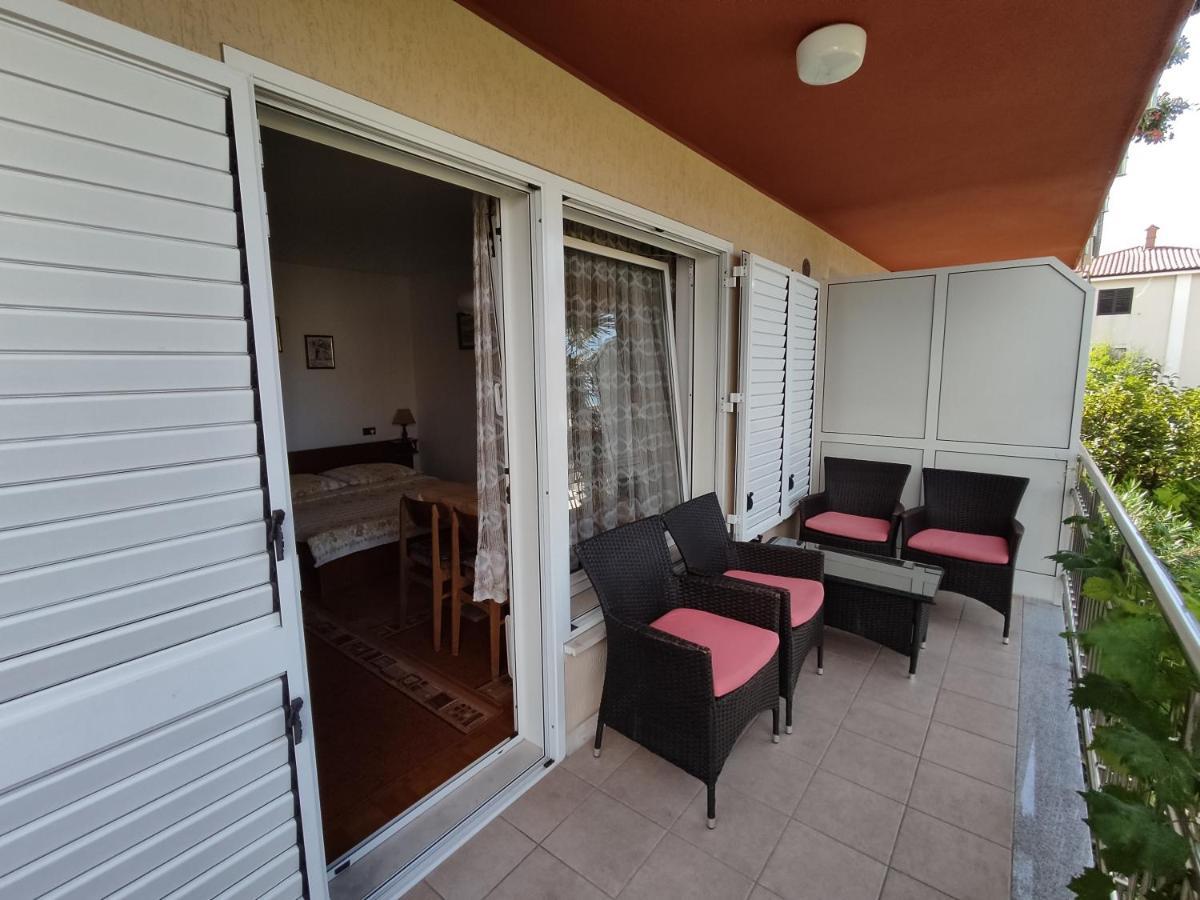 Apartments Samec Izola Exterior foto